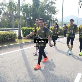 Runner Photo 6939434
