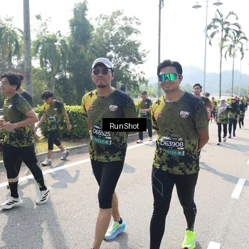 Runner Photo 6939438
