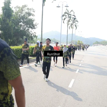 Runner Photo 6939446