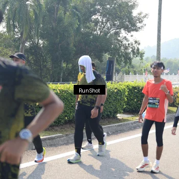 Runner Photo 6939454