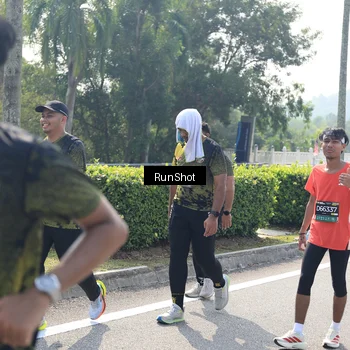 Runner Photo 6939457