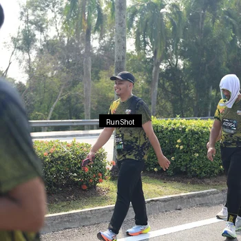 Runner Photo 6939459