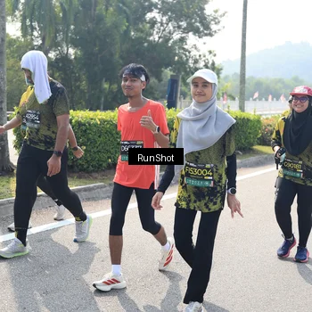 Runner Photo 6939467