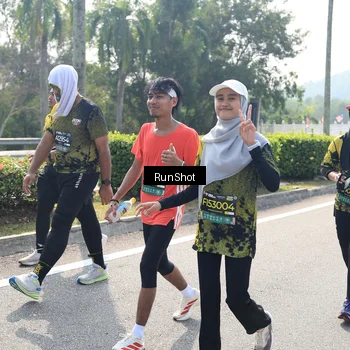 Runner Photo 6939468