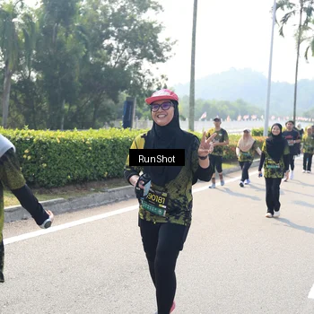 Runner Photo 6939474