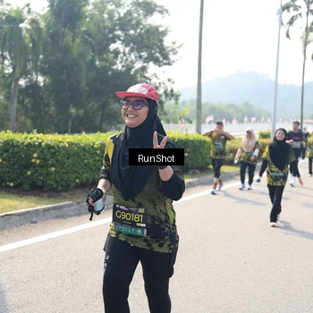 Runner Photo 6939475