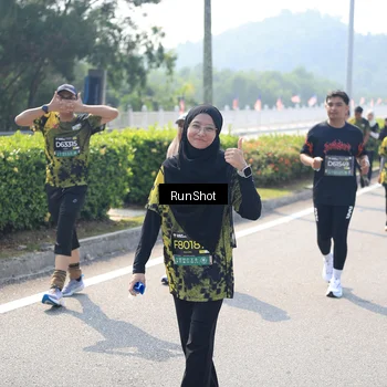 Runner Photo 6939483