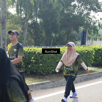 Runner Photo 6939497