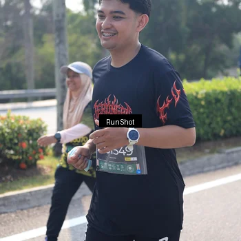 Runner Photo 6939511