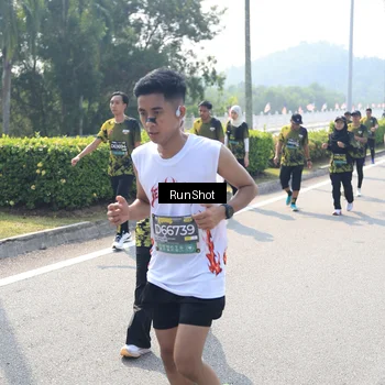 Runner Photo 6939517