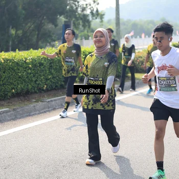 Runner Photo 6939521