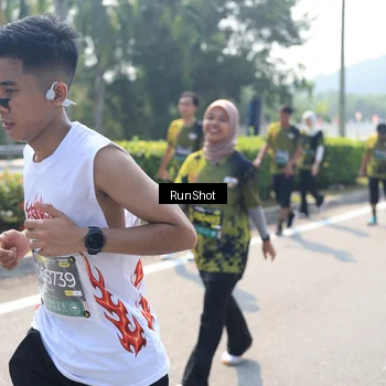 Runner Photo 6939524