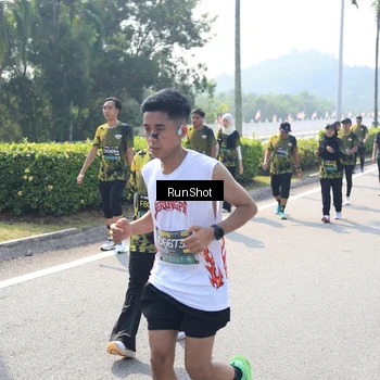Runner Photo 6939526