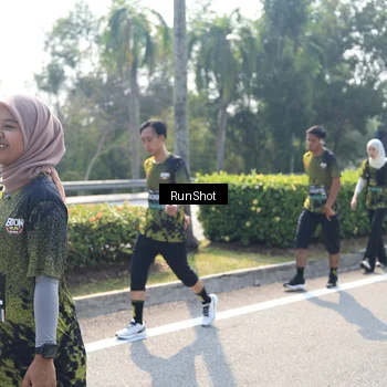 Runner Photo 6939540