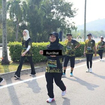 Runner Photo 6939546