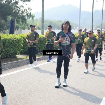 Runner Photo 6939558