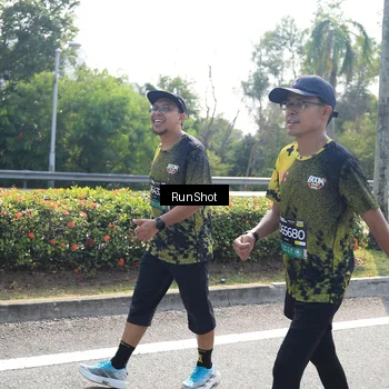 Runner Photo 6939572