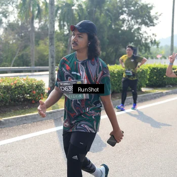 Runner Photo 6939584