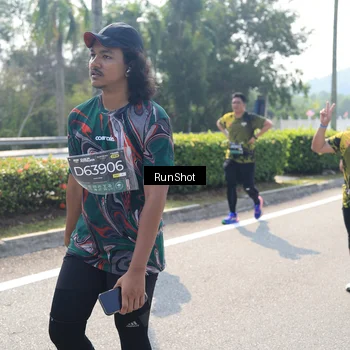 Runner Photo 6939586
