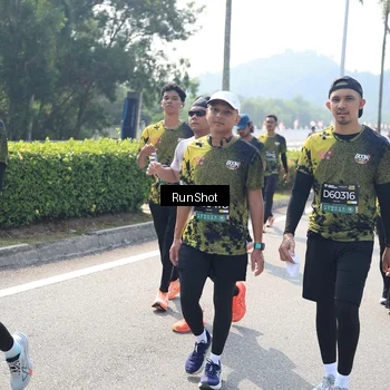 Runner Photo 6939611