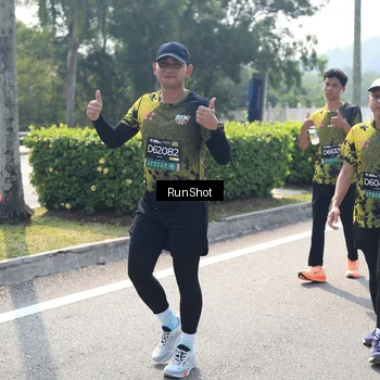 Runner Photo 6939613