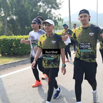 Runner Photo 6939615