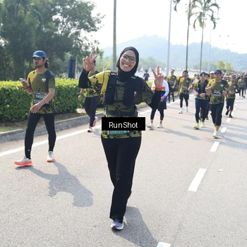 Runner Photo 6939630