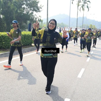 Runner Photo 6939632