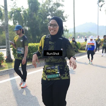 Runner Photo 6939636