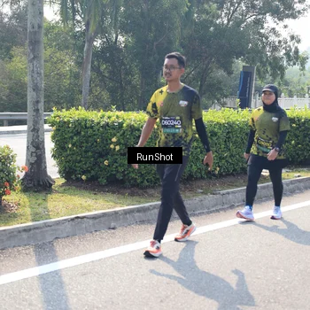 Runner Photo 6939642