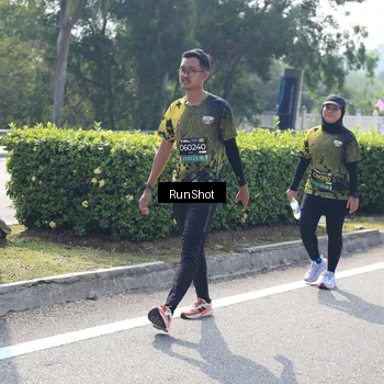 Runner Photo 6939643