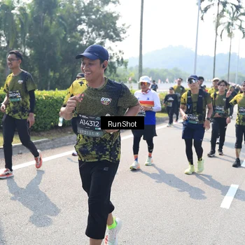 Runner Photo 6939645