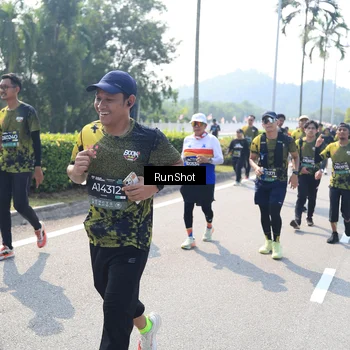 Runner Photo 6939649