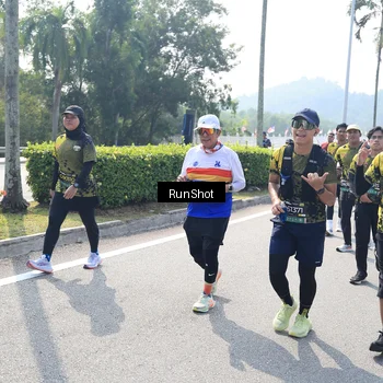 Runner Photo 6939652