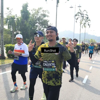 Runner Photo 6939658