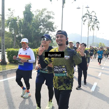 Runner Photo 6939660