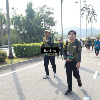 Runner Photo 6939661