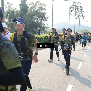 Runner Photo 6939664
