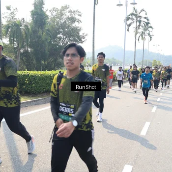 Runner Photo 6939669