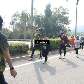 Runner Photo 6939684