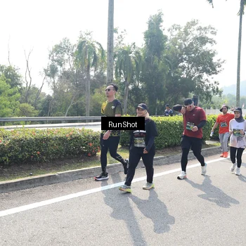 Runner Photo 6939687