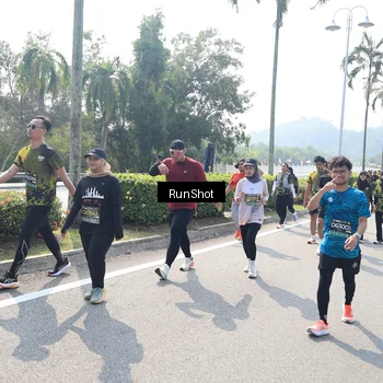 Runner Photo 6939690
