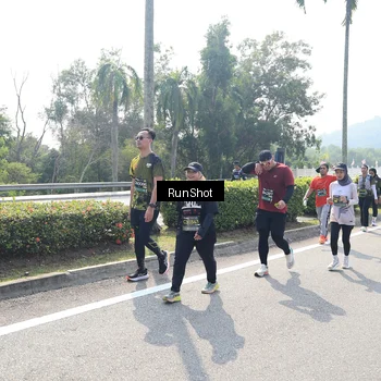 Runner Photo 6939697