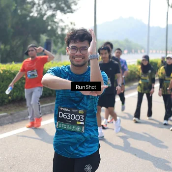 Runner Photo 6939699