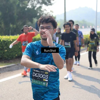 Runner Photo 6939708