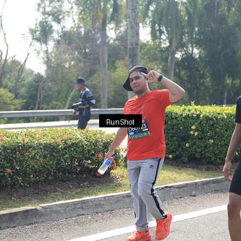 Runner Photo 6939714