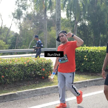 Runner Photo 6939715