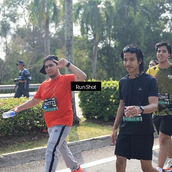 Runner Photo 6939719