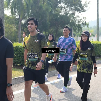 Runner Photo 6939723
