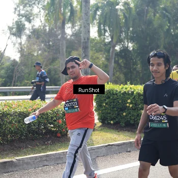 Runner Photo 6939729